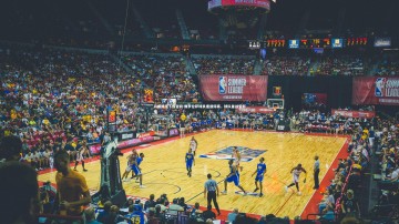 问鼎娱乐下载官网-佛罗伦萨球员遭遇停赛，球队备战受影响